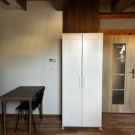 Utulny Apartman V Centre Kezmarku Kežmarok المظهر الخارجي الصورة